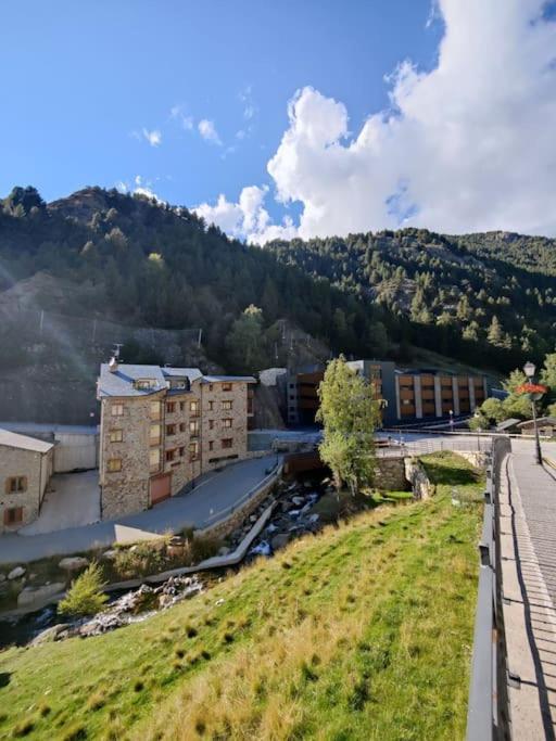 Disfruta De La Naturaleza - Vistas Al Rio - Luz Natural - 6pax Apartamento Canillo