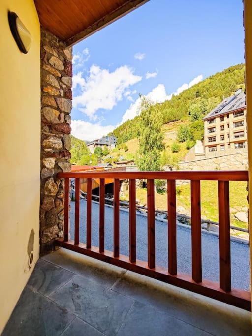 Disfruta De La Naturaleza - Vistas Al Rio - Luz Natural - 6pax * Canillo